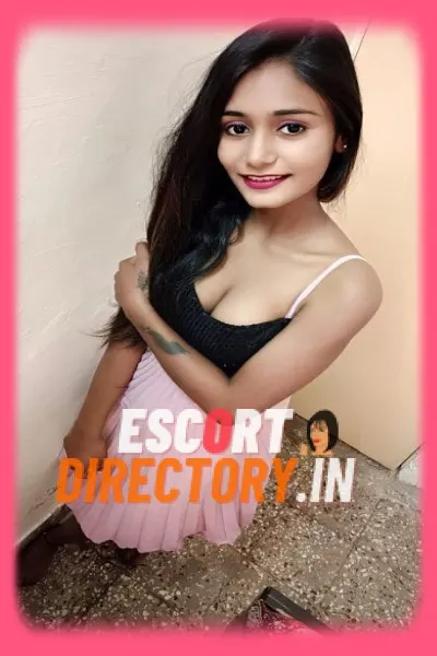 Udaipur Call Girl Diya for Erotic Spa in Goverdhan Villas